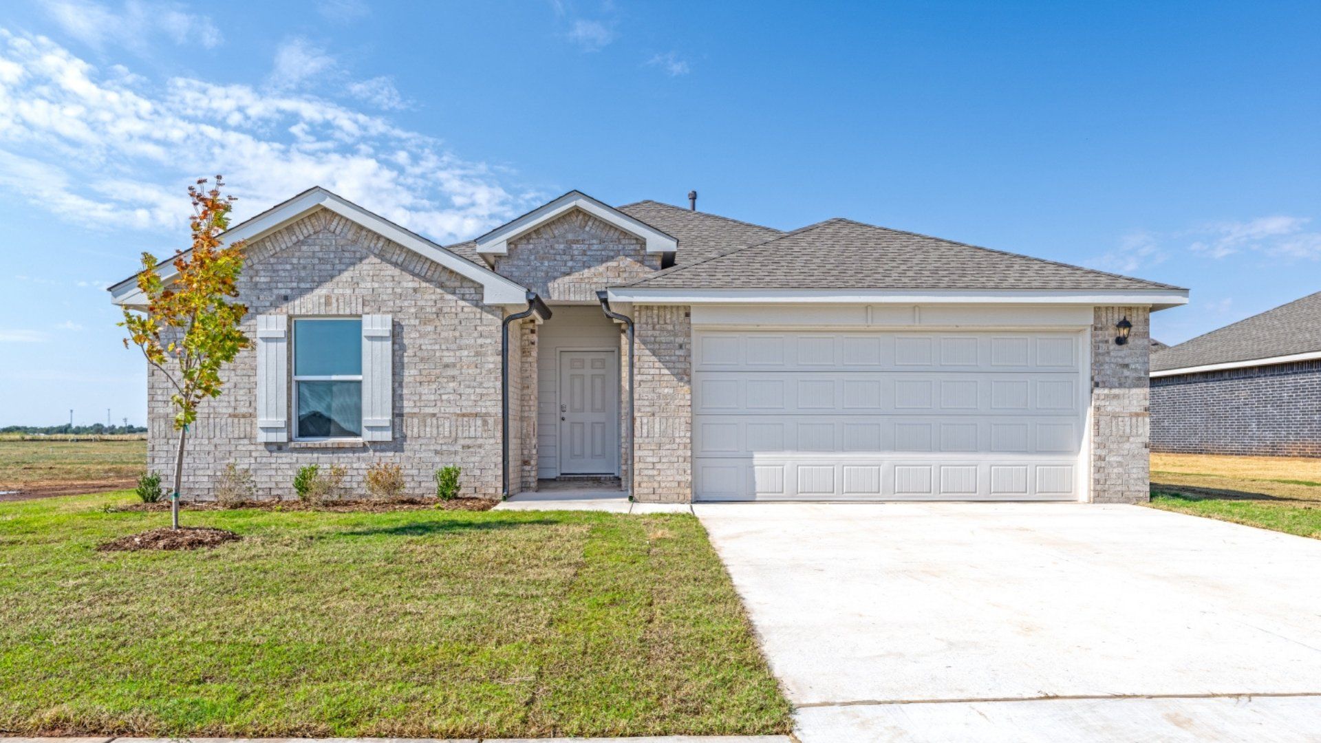 Exterior:Elevation Image 0.