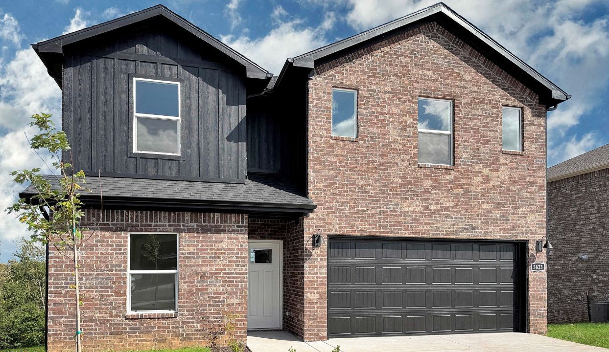 Exterior:Elevation Image 0.