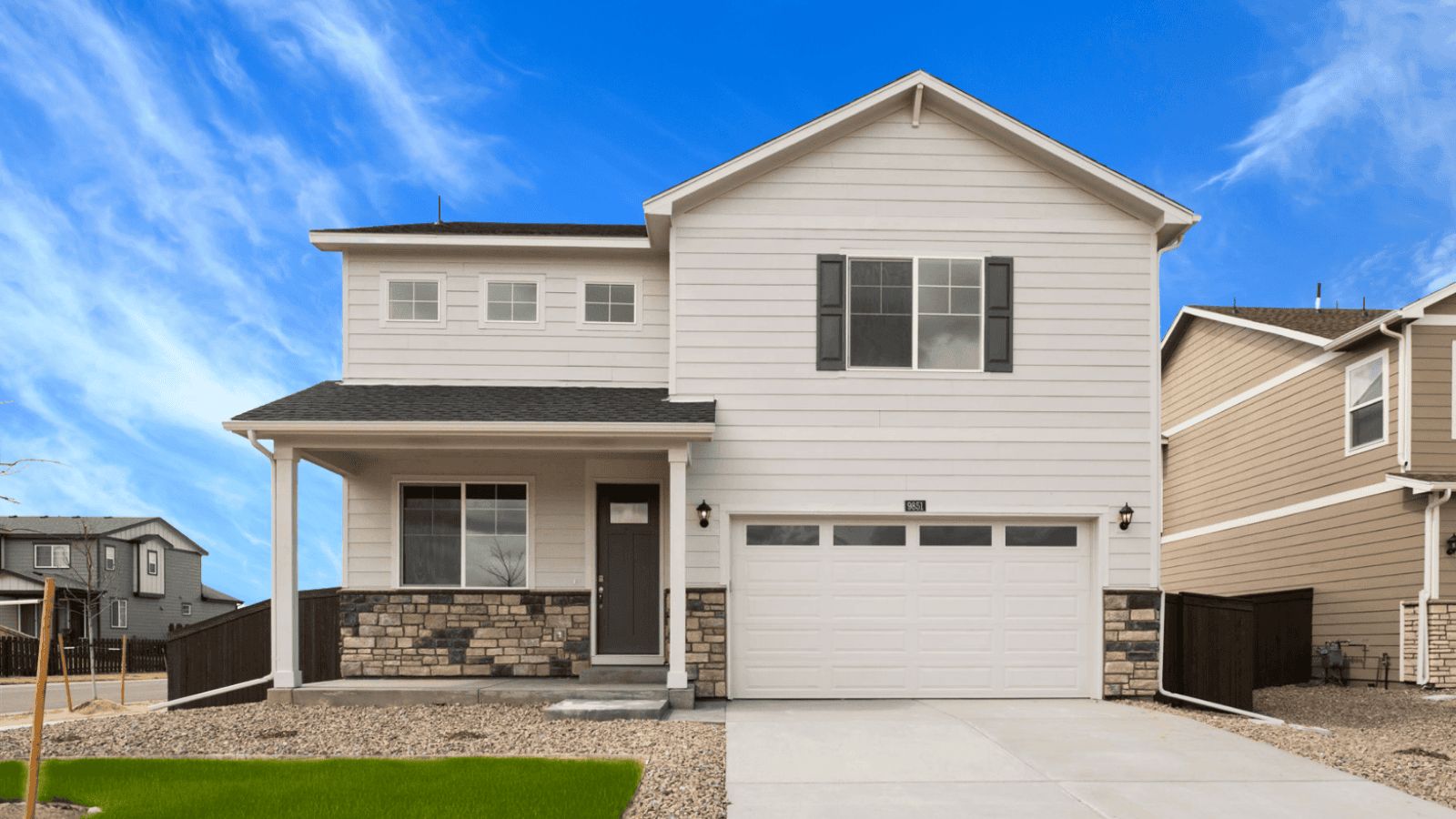 Exterior:Elevation Image 0.