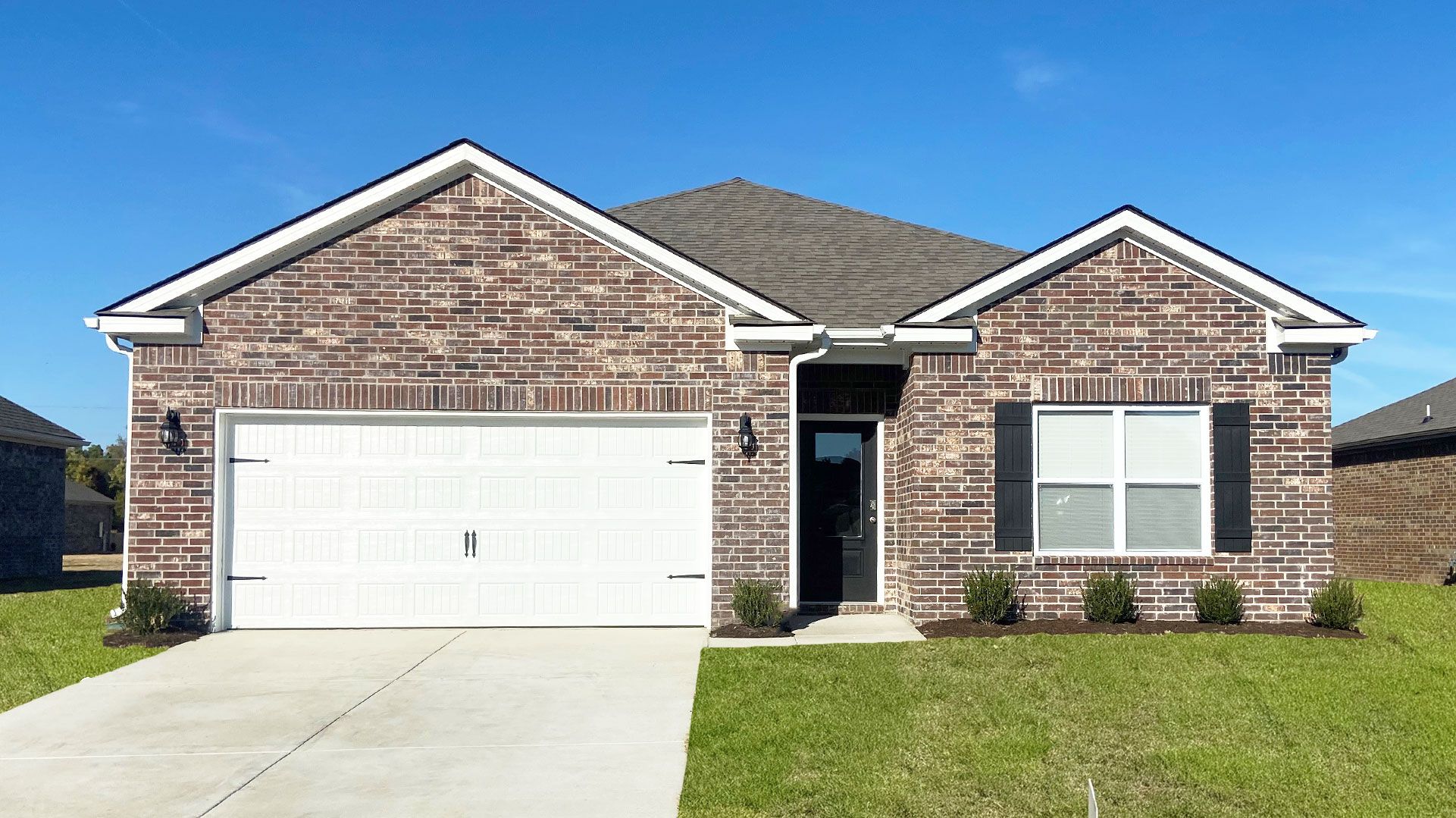 Exterior:Elevation Image 0.