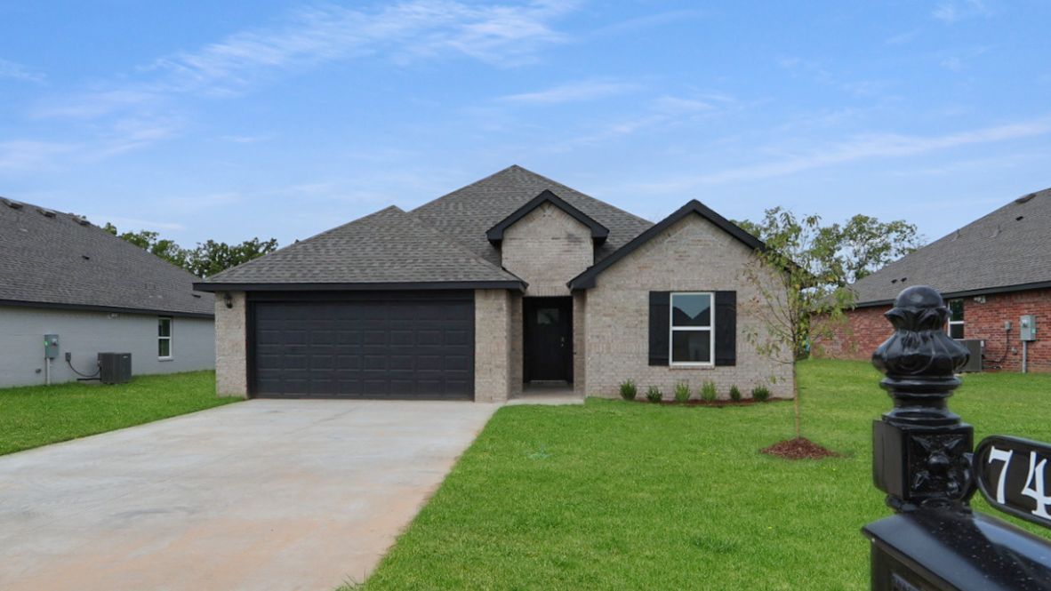 Exterior:Elevation Image 0.