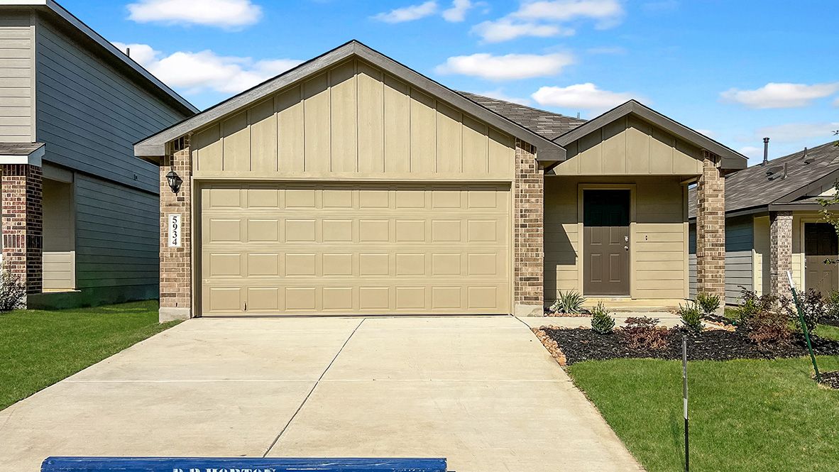 Exterior:Elevation Image 0.