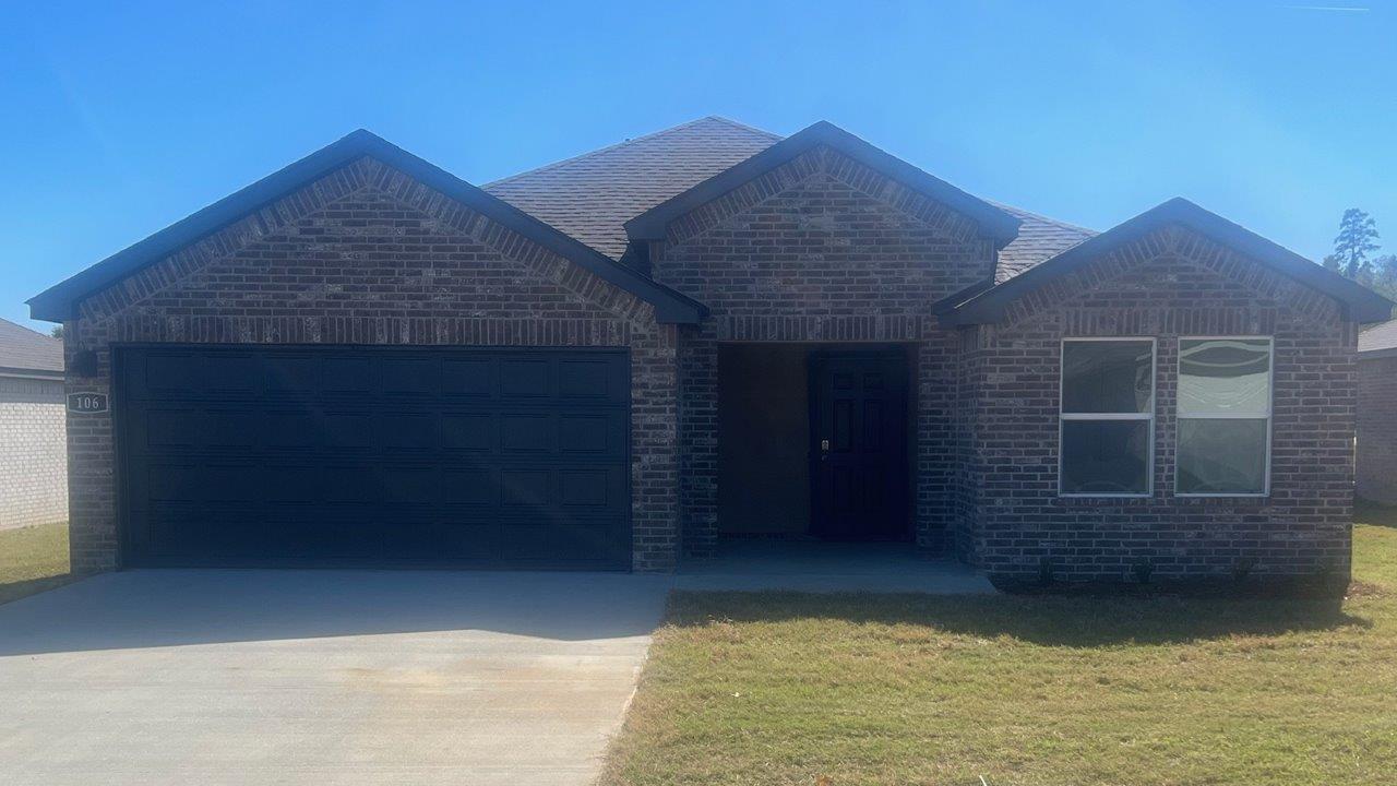 Exterior:Elevation Image 0.