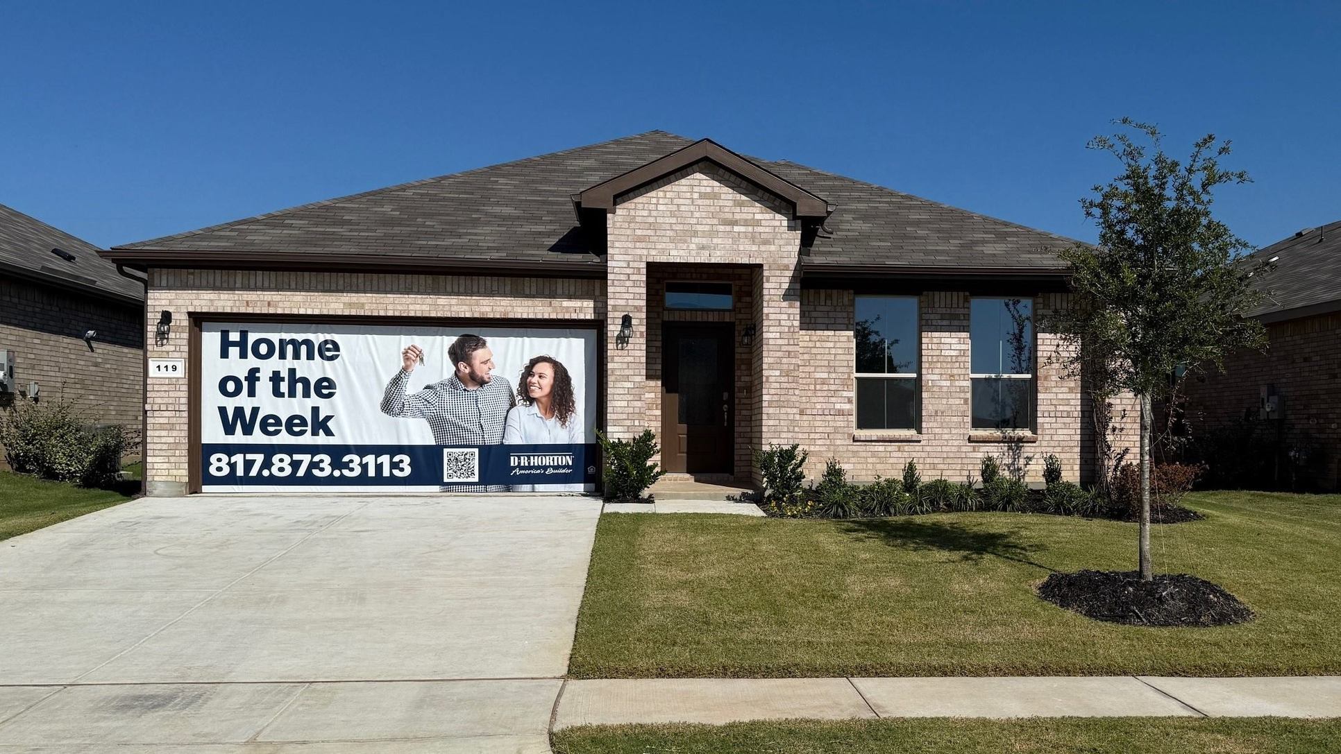 Exterior:Elevation Image 0.