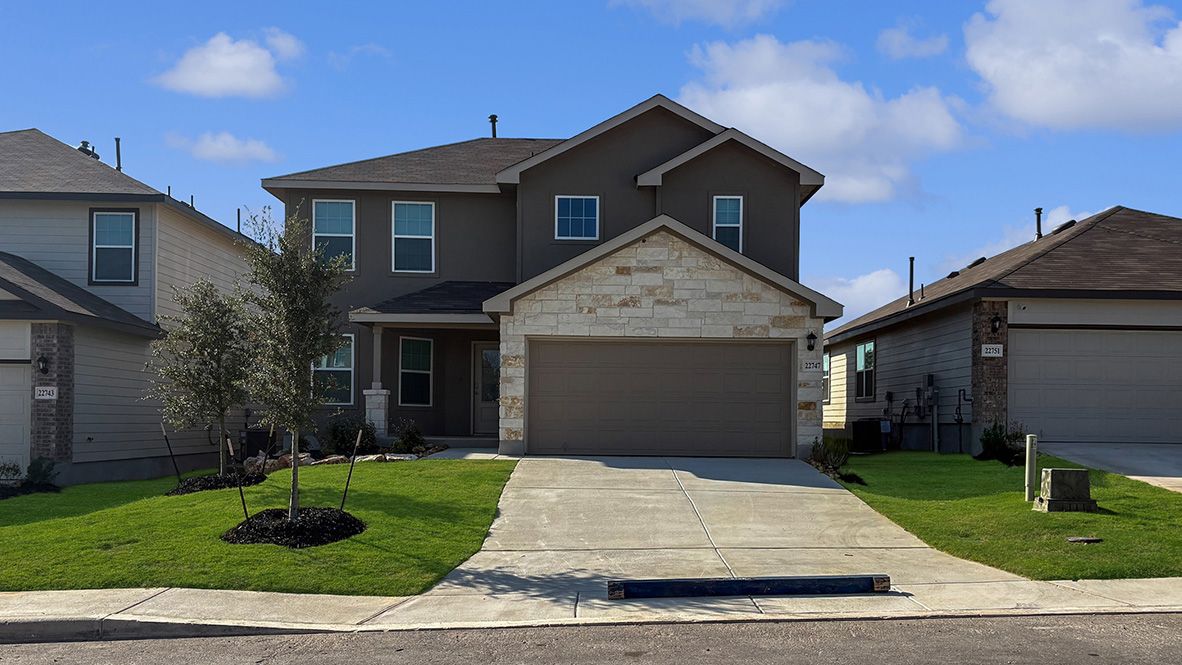 Exterior:Elevation Image 0.