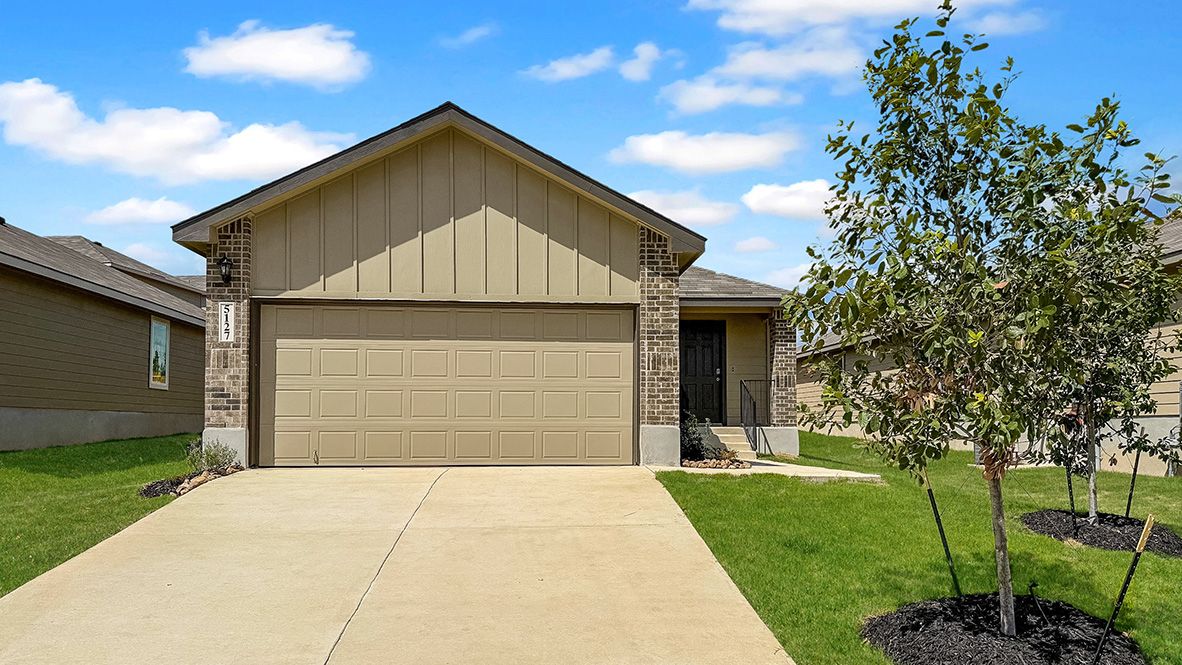 Exterior:Elevation Image 0.