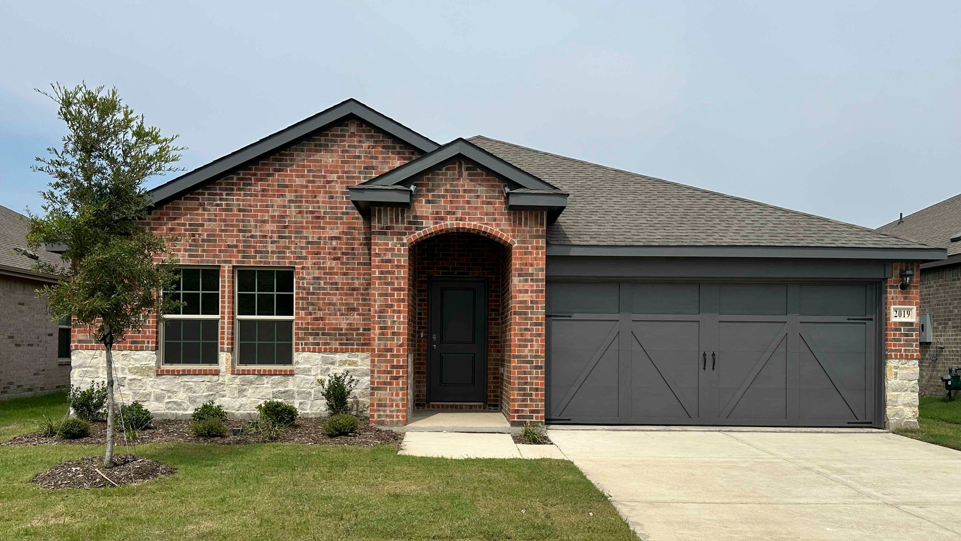 Exterior:Elevation Image 0.