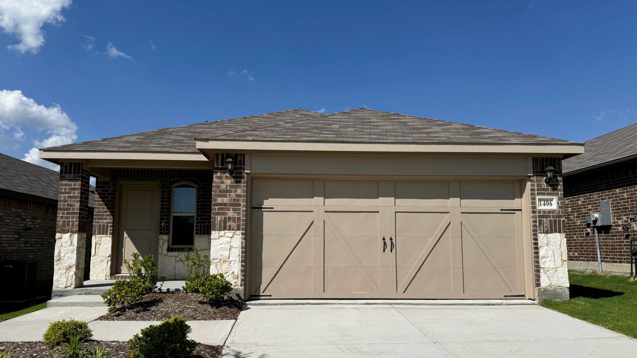 Exterior:Elevation Image 0.