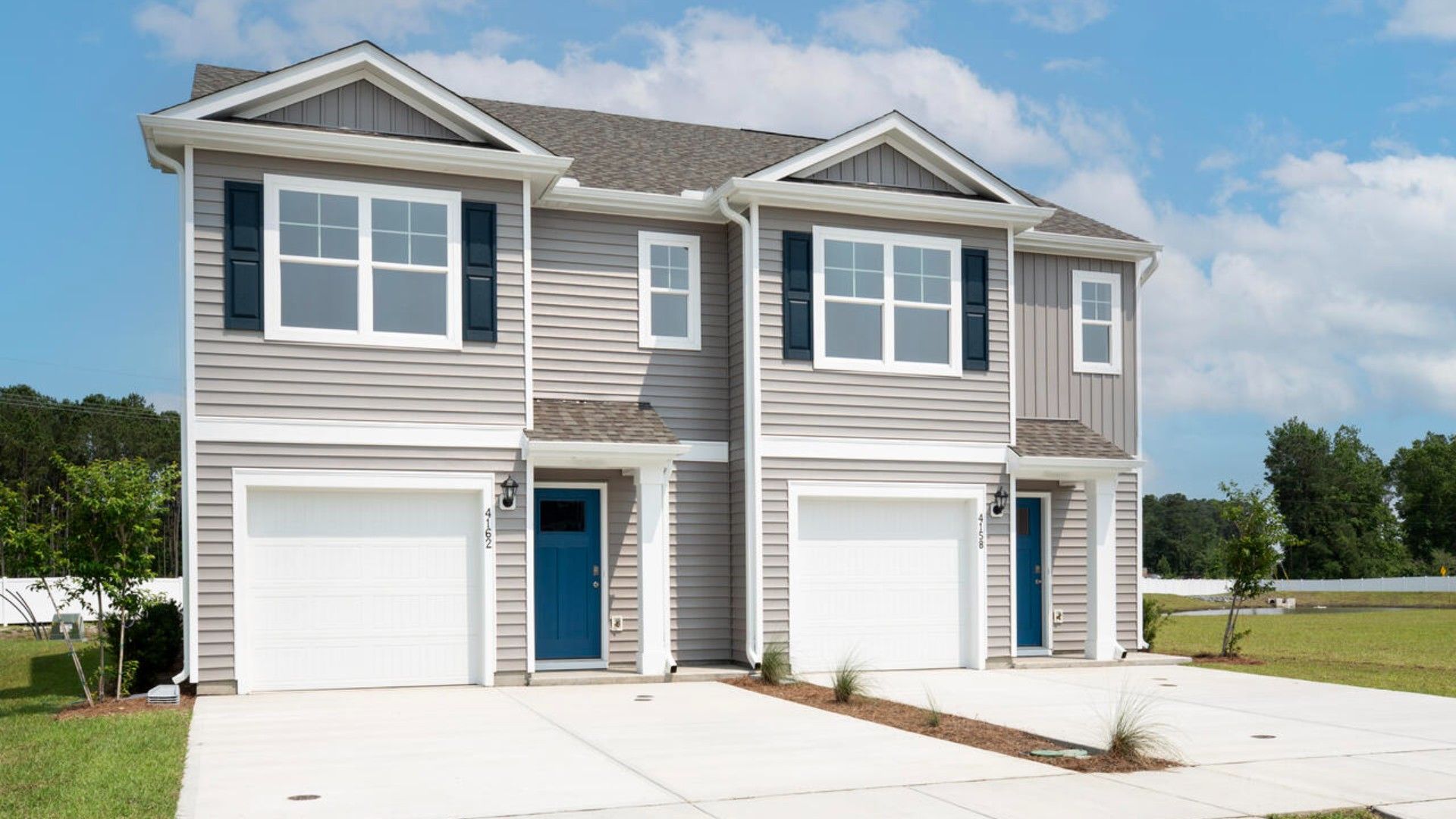 Exterior:Elevation Image 0.