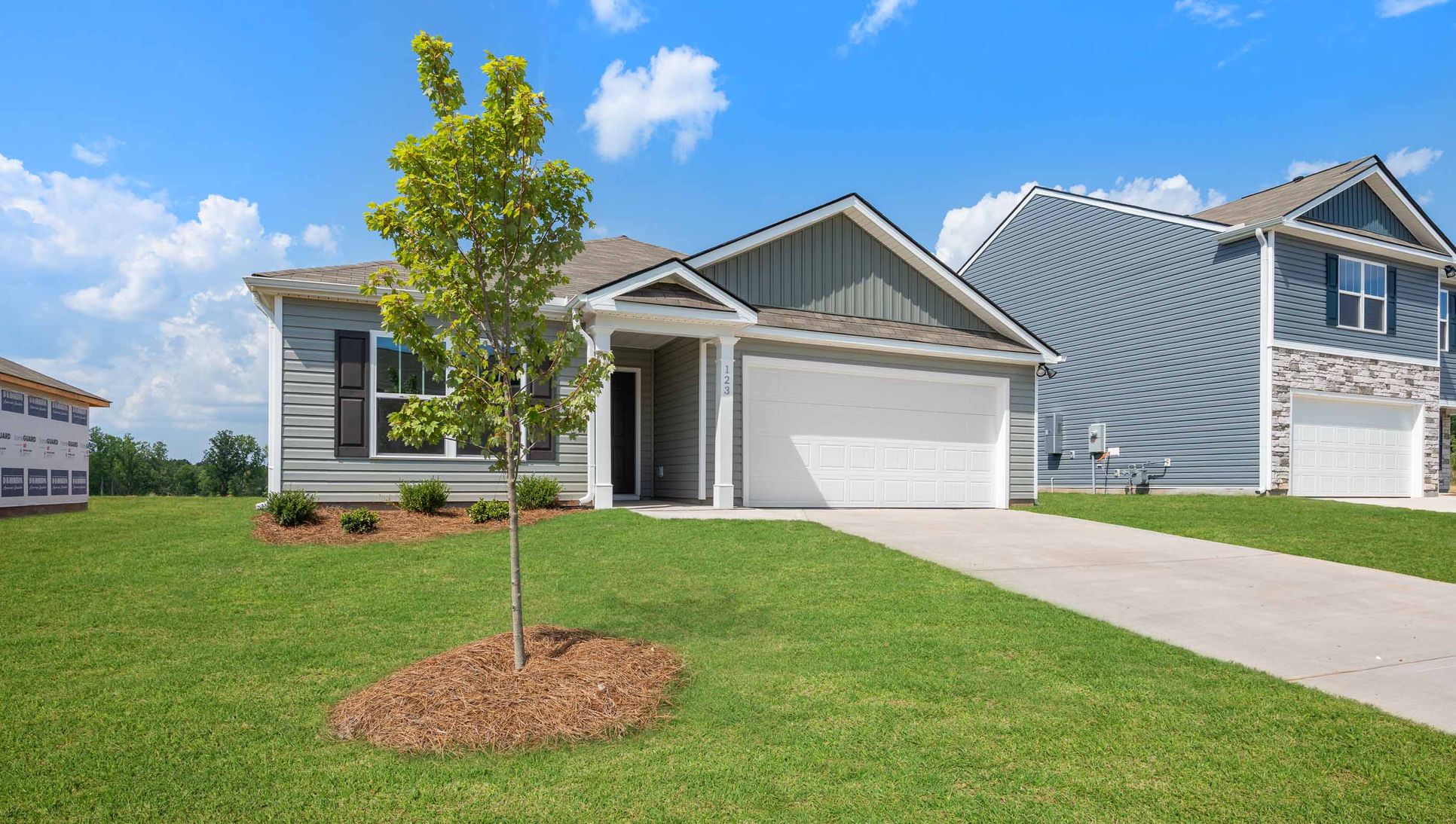 Exterior:Elevation Image 0.