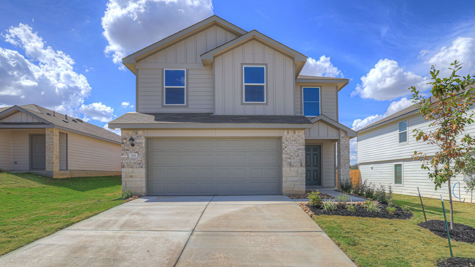 Exterior:Elevation Image 0.