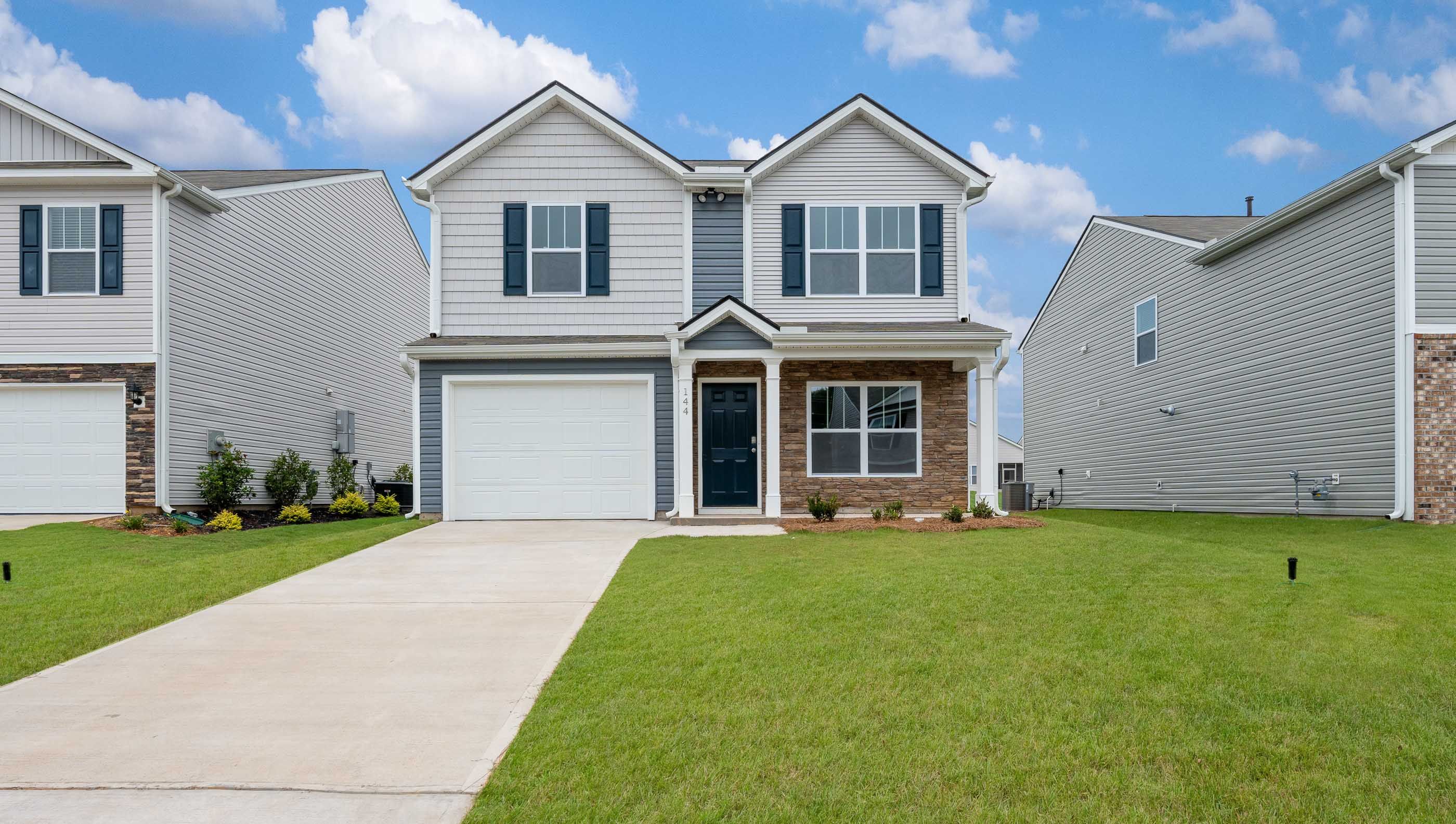 Exterior:Elevation Image 0.