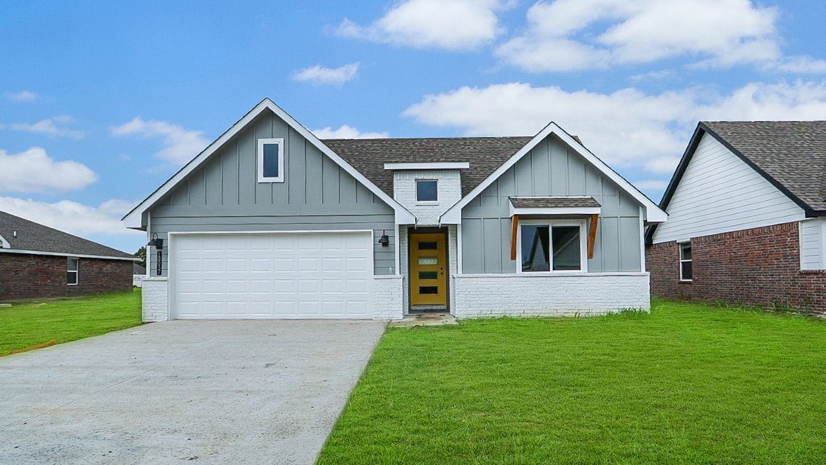 Exterior:Elevation Image 0.