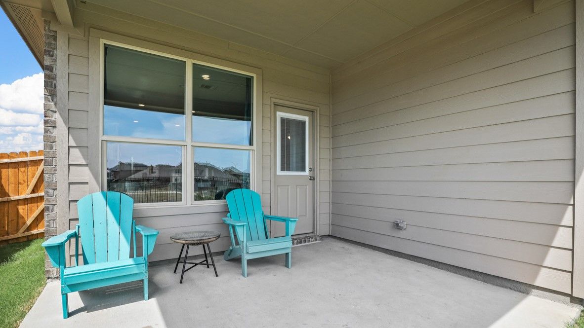 Exterior:Elevation Image 25.