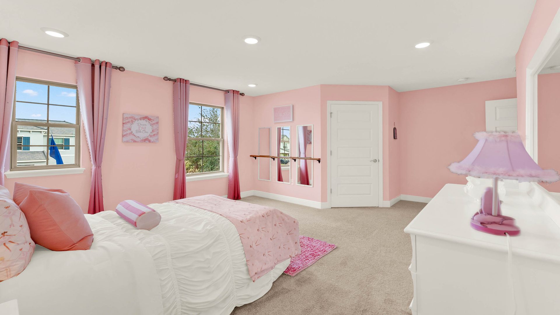 Exterior:Elevation Image 24.