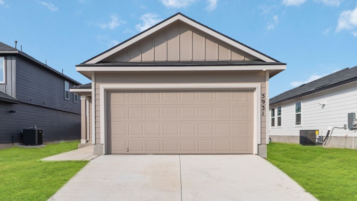 Exterior:Elevation Image 0.