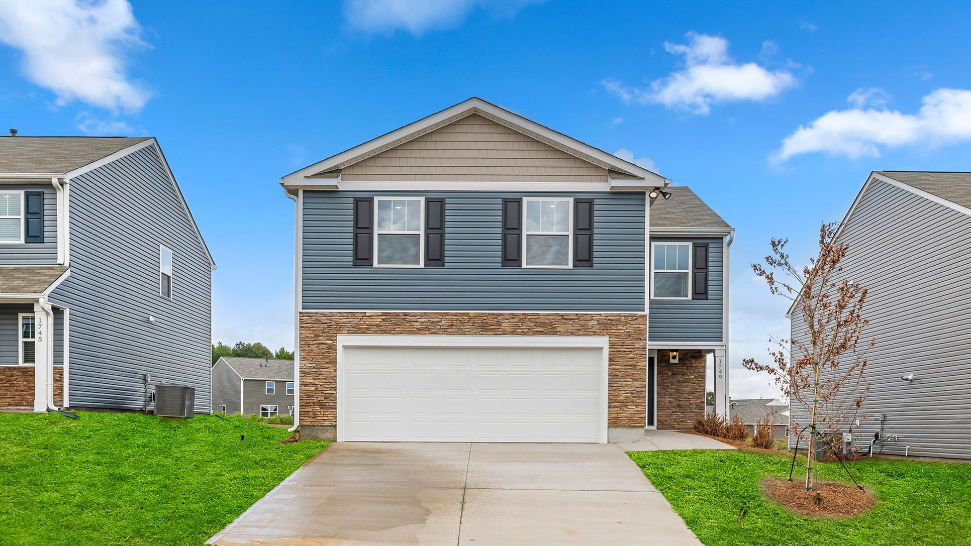 Exterior:Elevation Image 0.