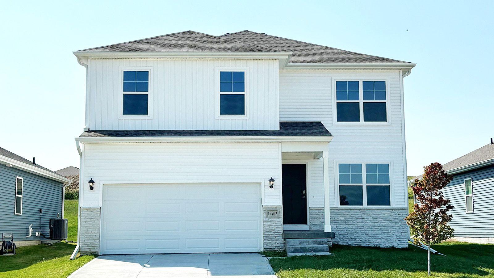 Exterior:Elevation Image 0.