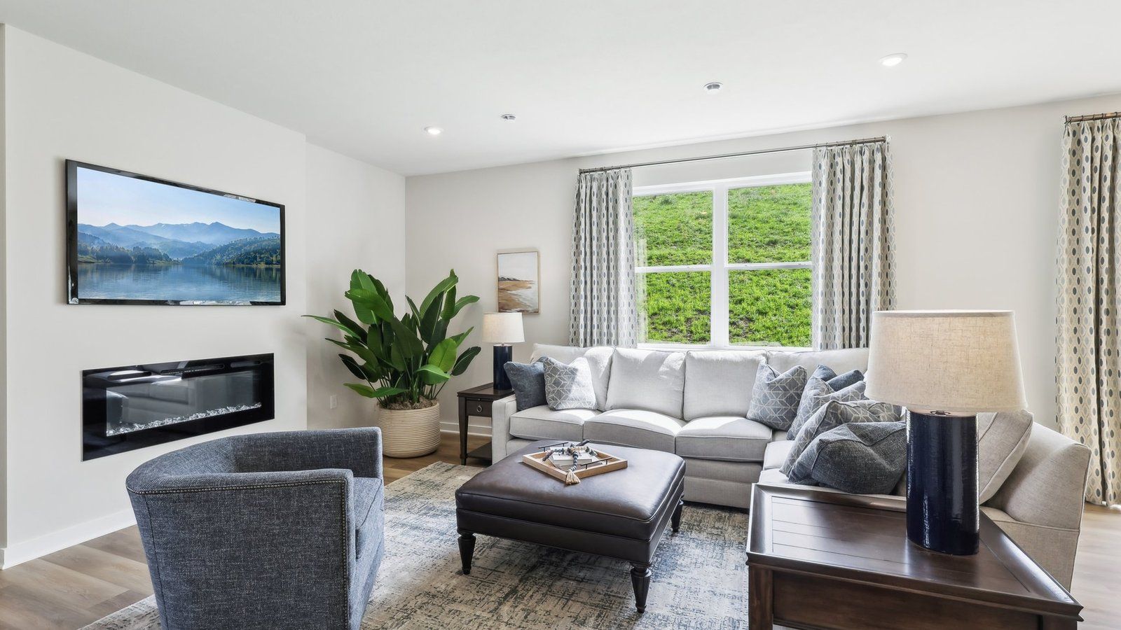 Elevation 7:Plan Elevation.