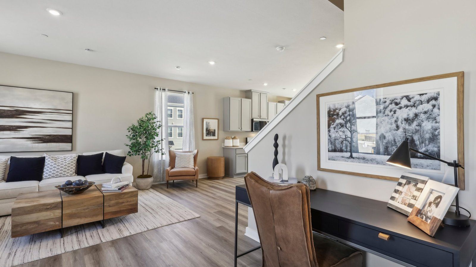 Elevation 5:Plan Elevation.