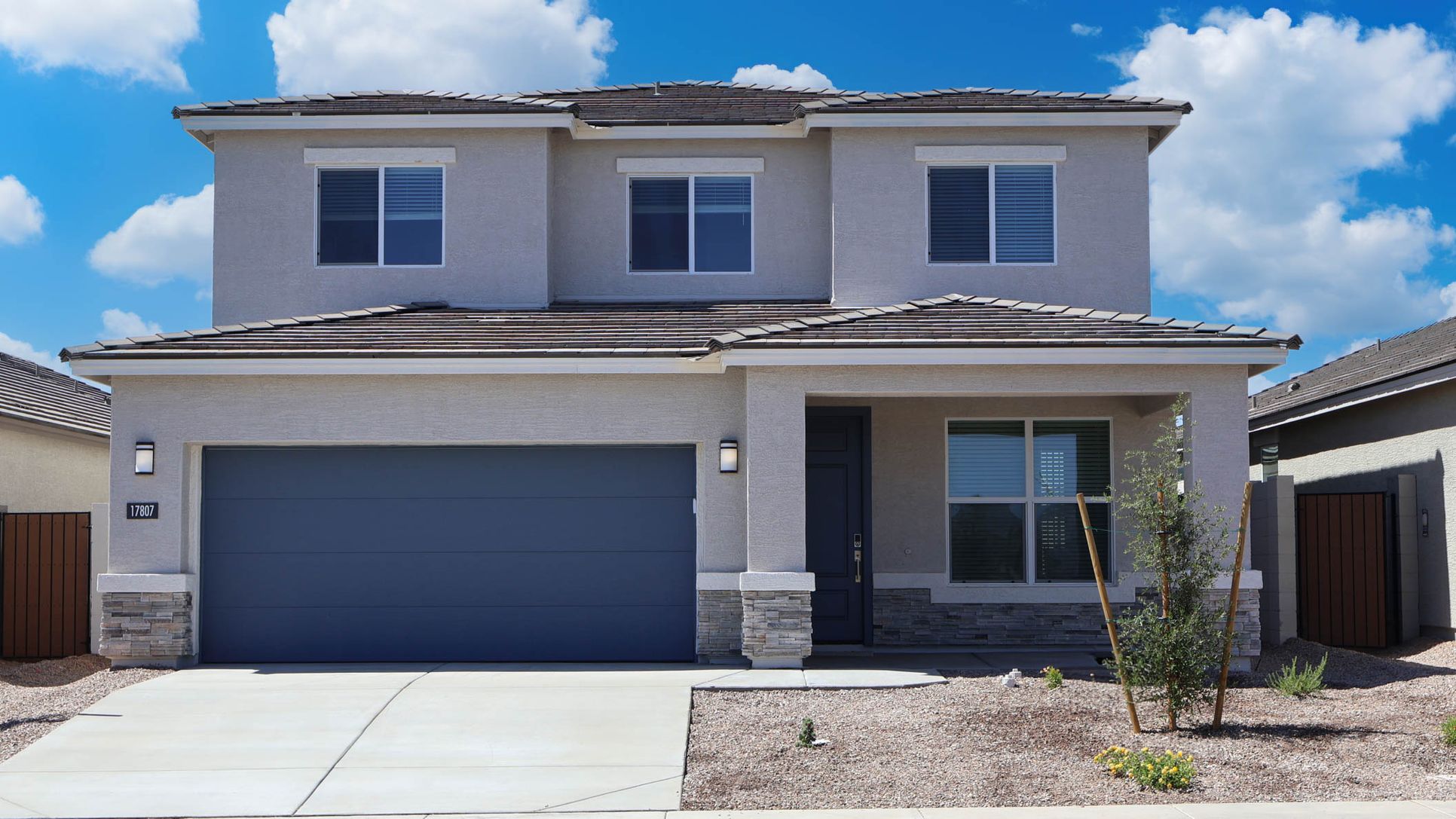 Exterior:Elevation Image 0.