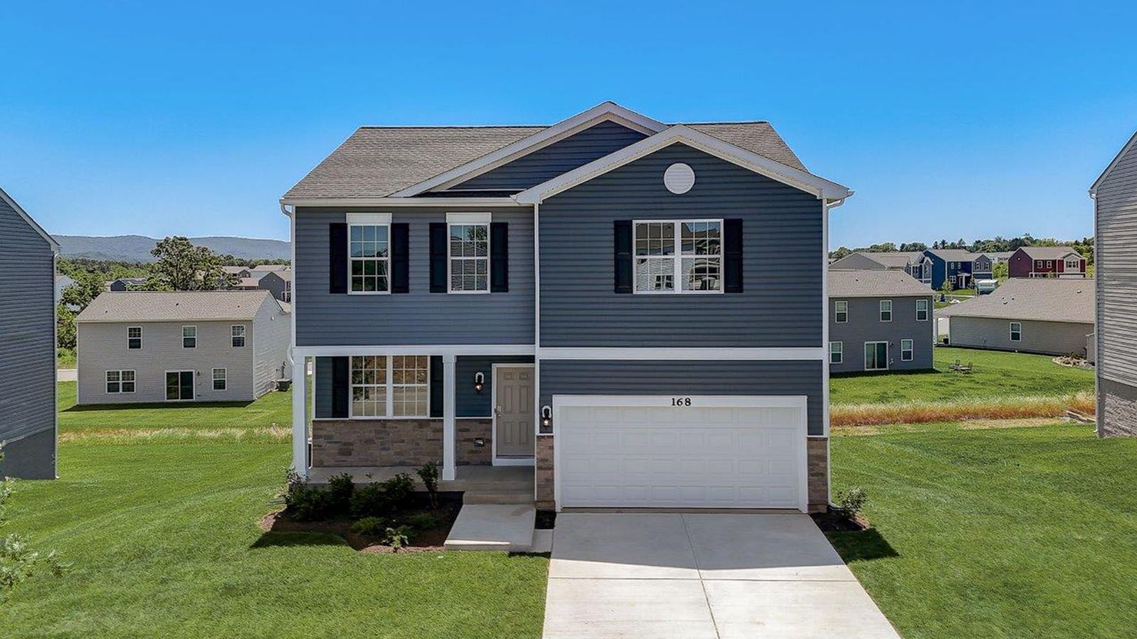 Exterior:Elevation Image 0.