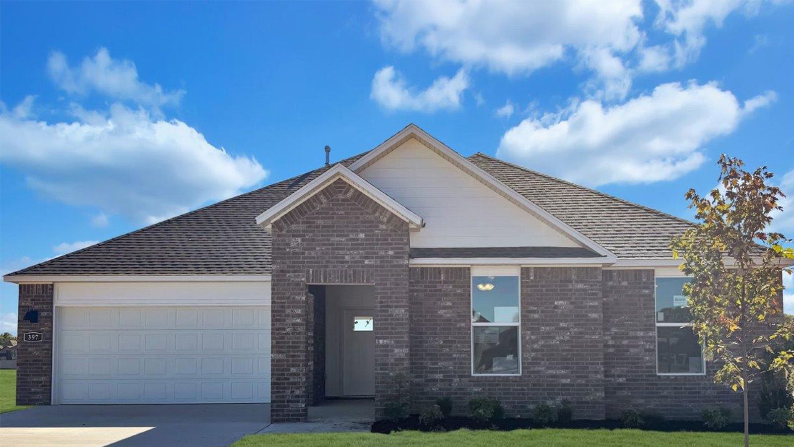 Exterior:Elevation Image 0.