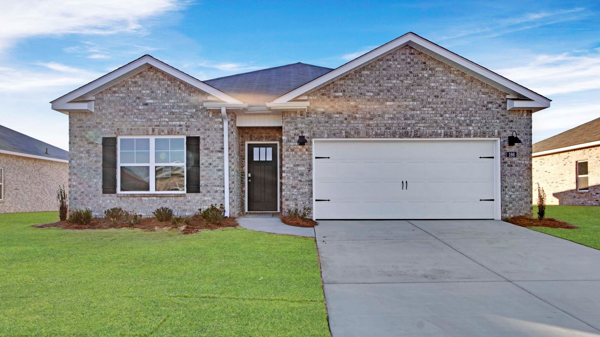 Exterior:Elevation Image 0.