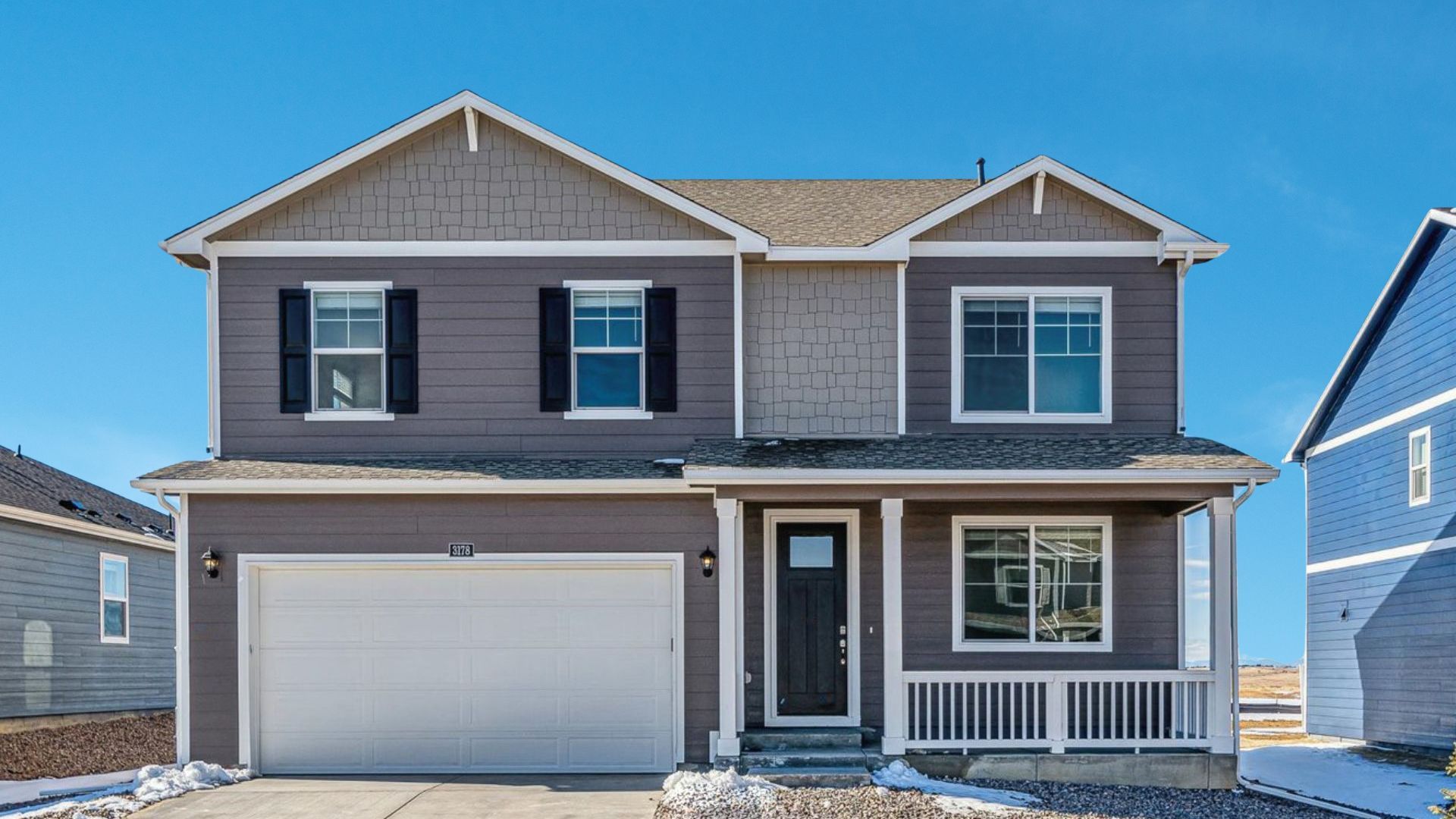 Exterior:Elevation Image 0.