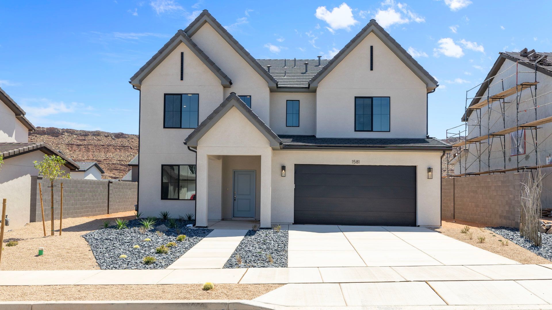 Exterior:Elevation Image 0.