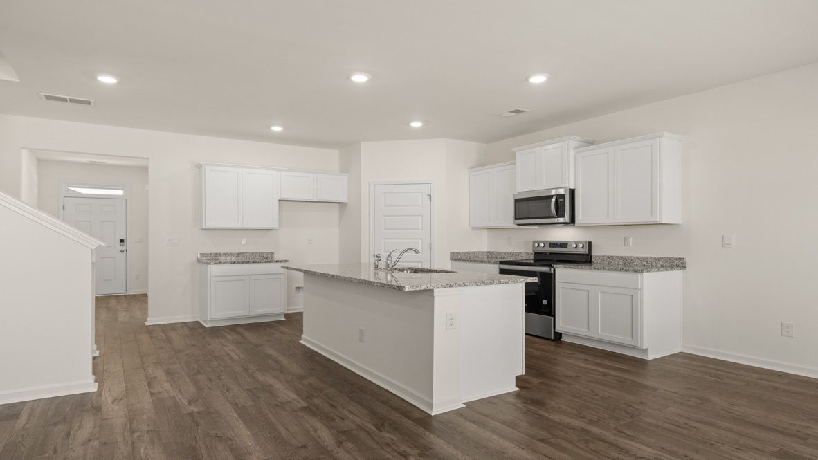 Exterior:Elevation Image 3.