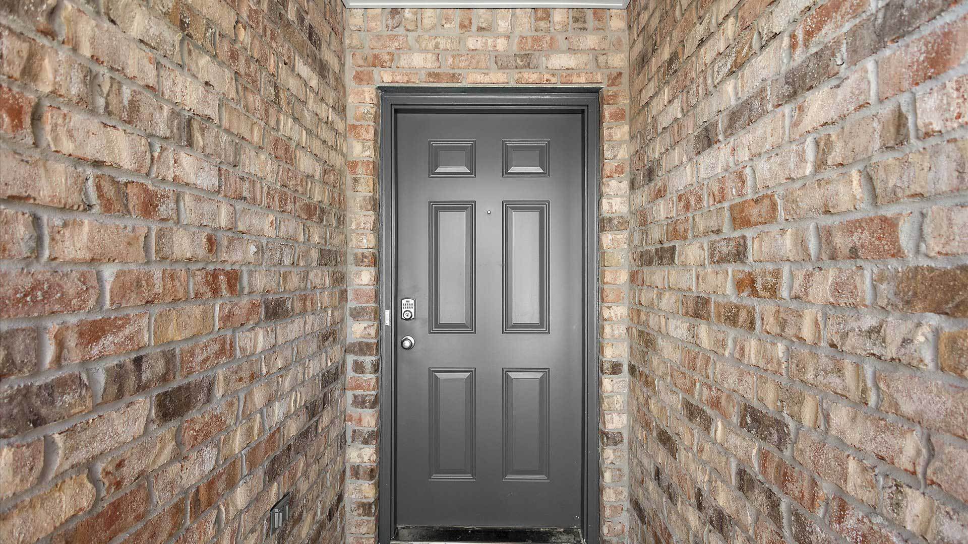 Exterior:Elevation Image 1.