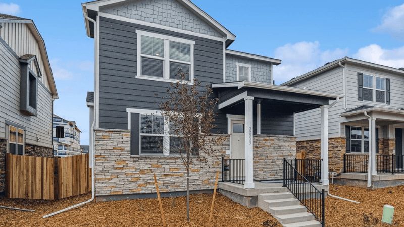 Exterior:Elevation Image 0.