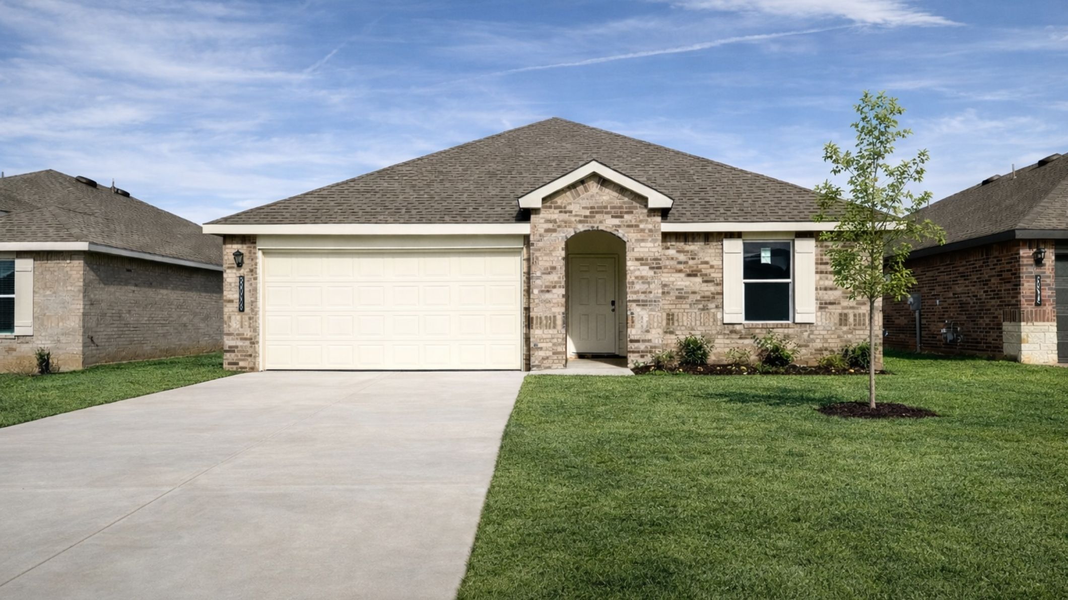 Exterior:Elevation Image 0.