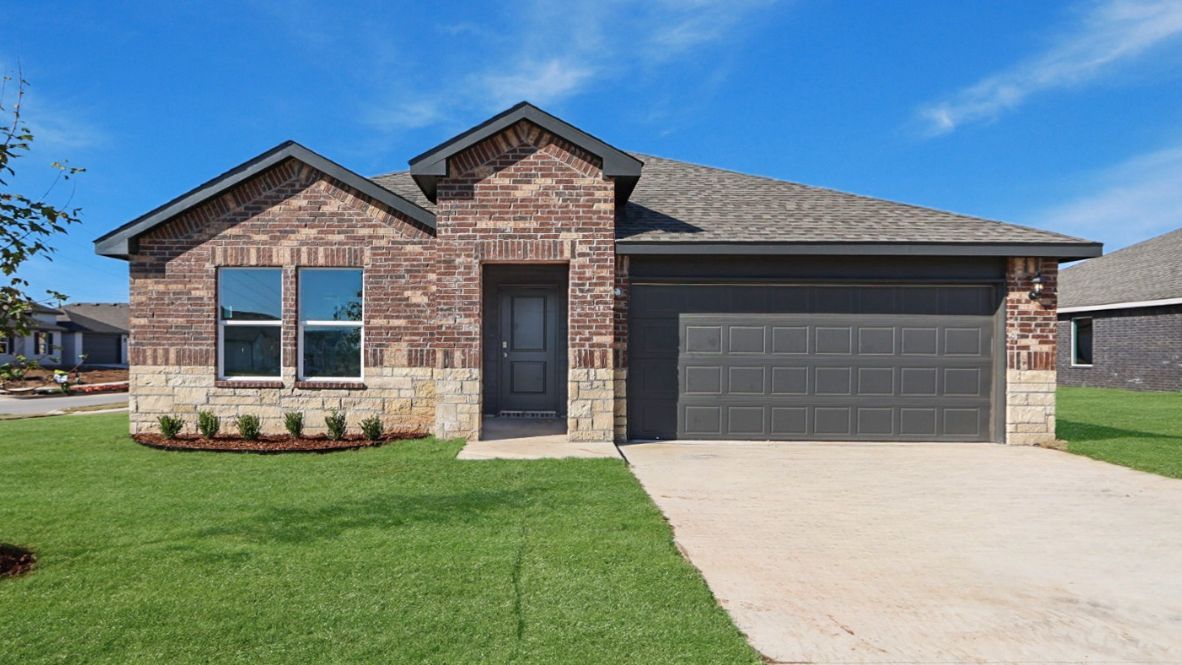 Exterior:Elevation Image 0.