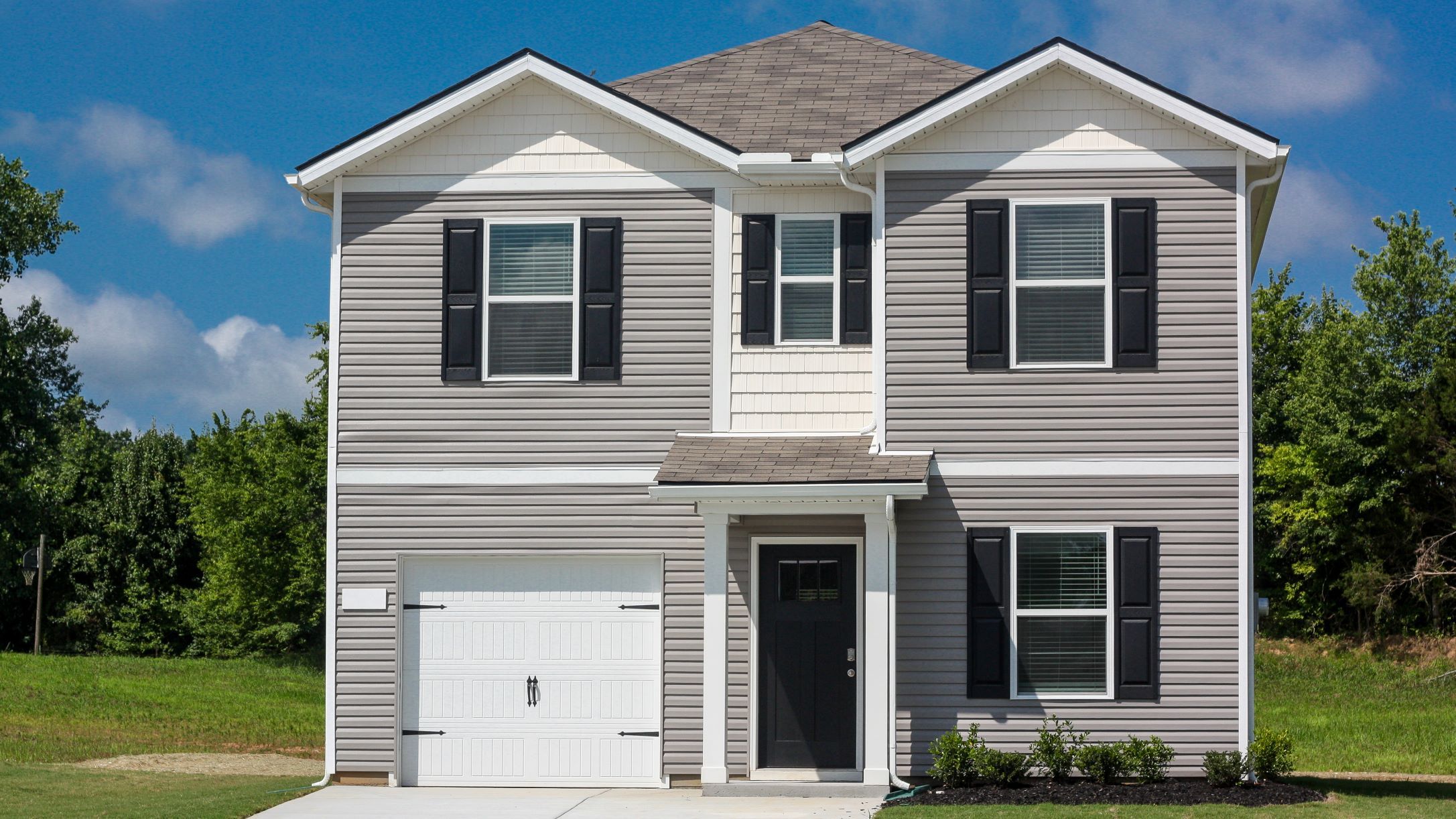 Exterior:Elevation Image 0.