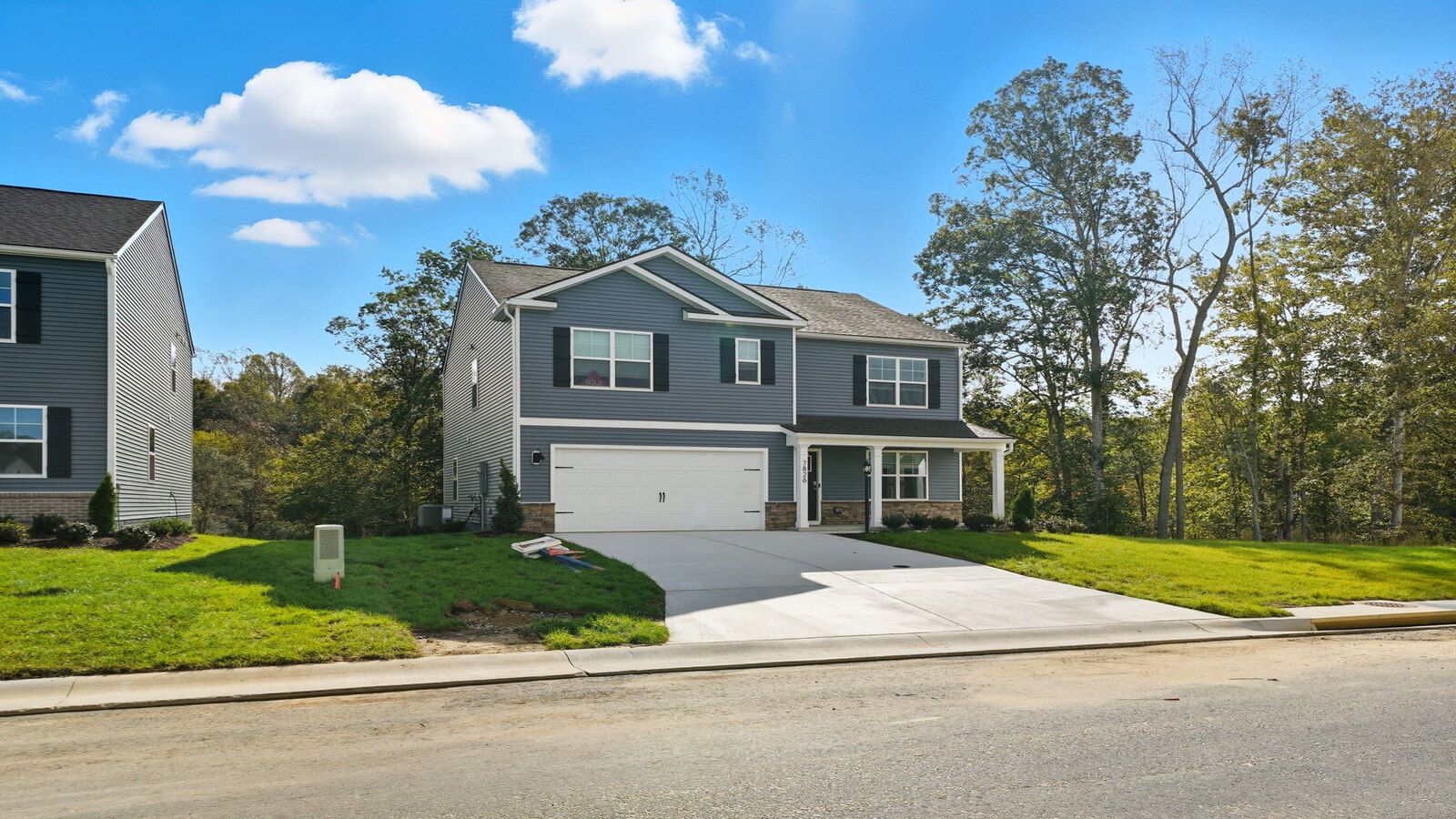 Exterior:Elevation Image 0.