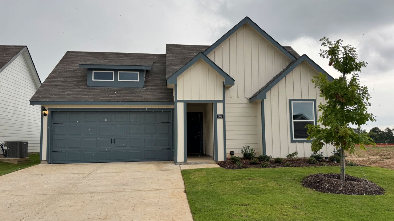 Exterior:Elevation Image 0.