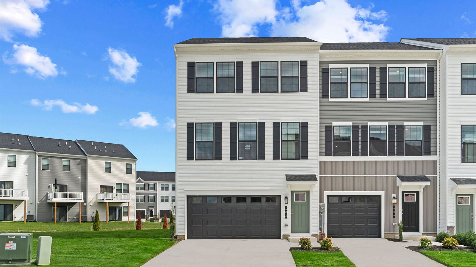 Exterior:Elevation Image 0.