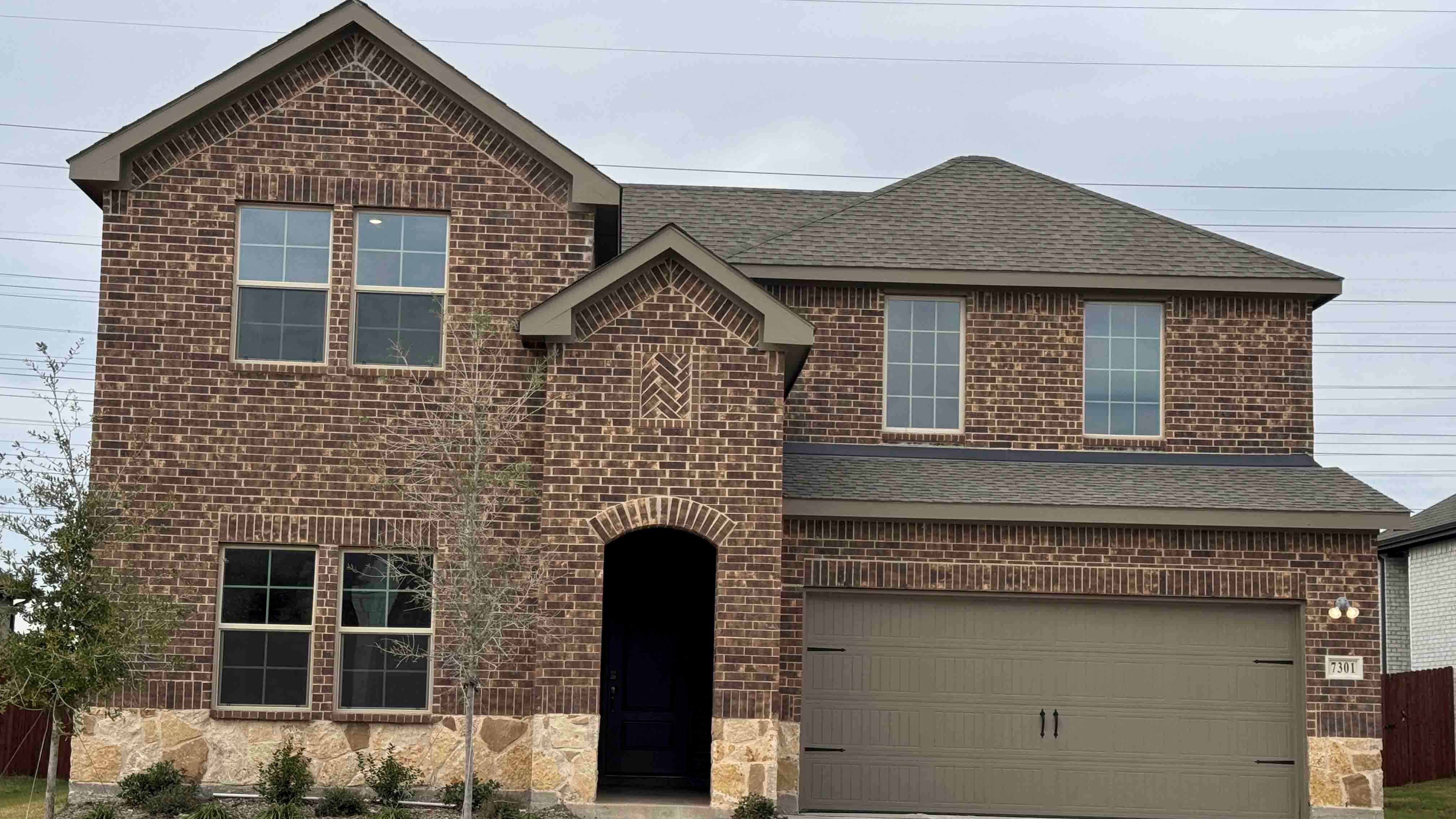 Exterior:Elevation Image 0.