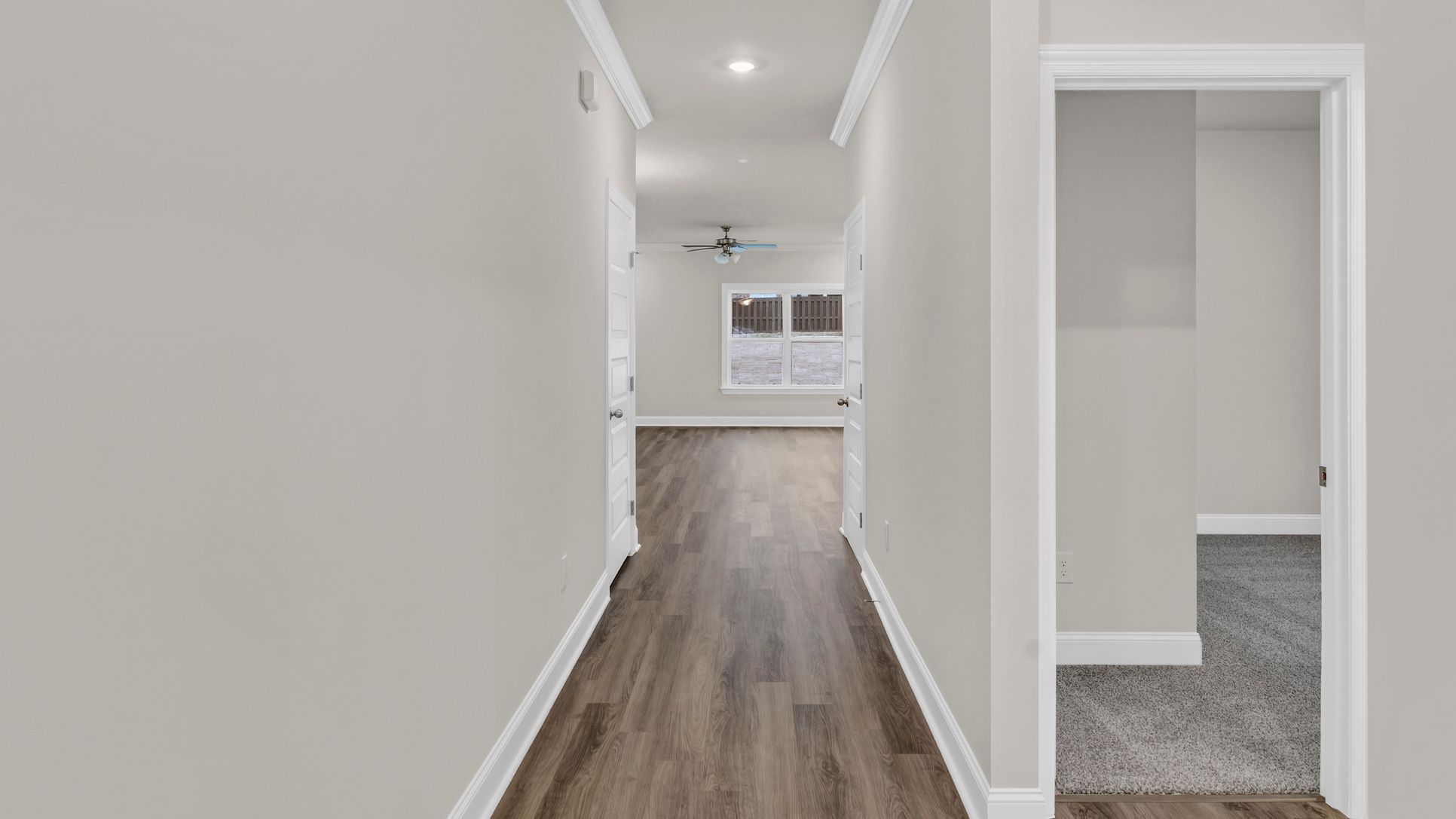 Elevation 4:Plan Elevation.