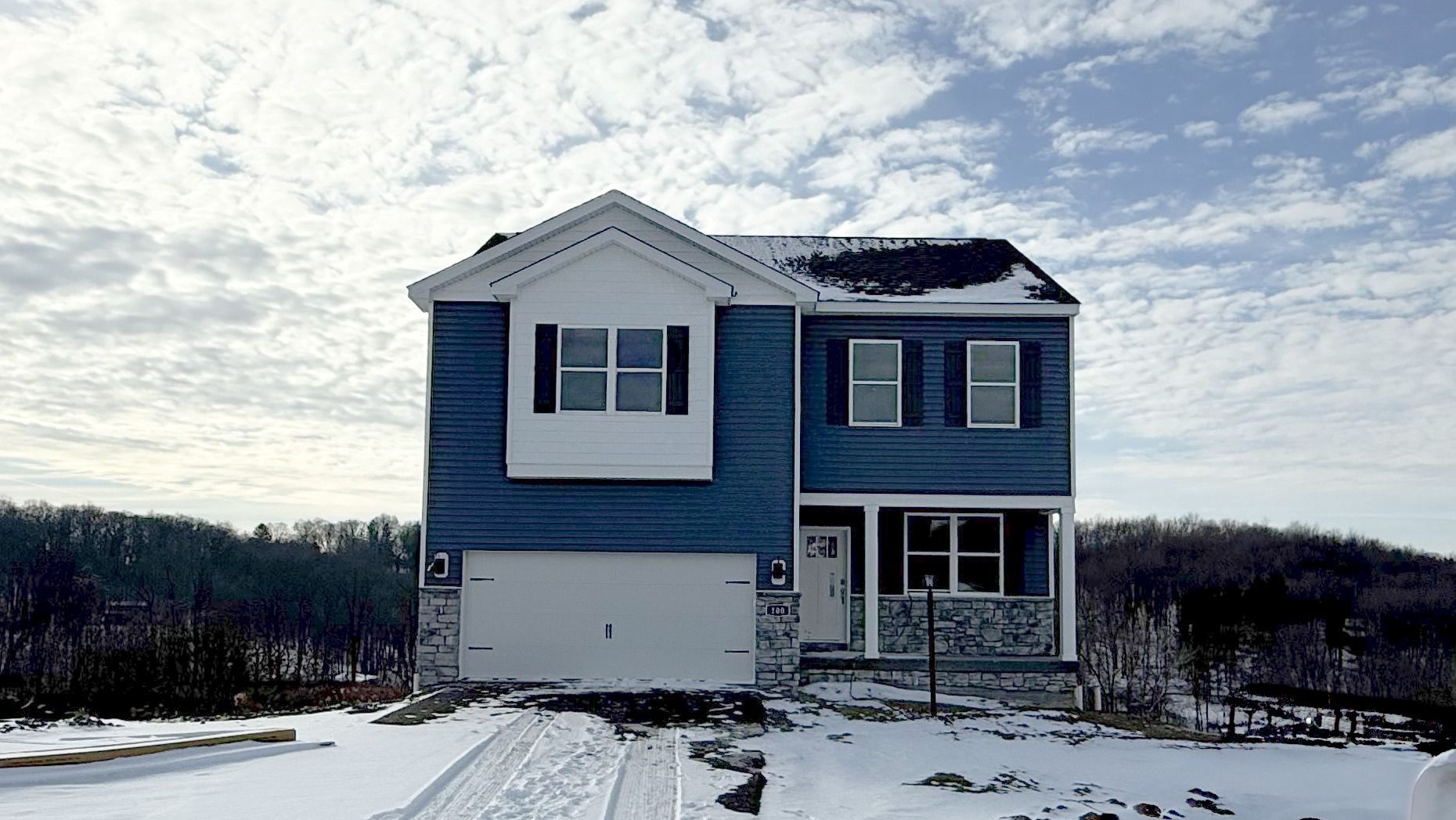 Exterior:Elevation Image 0.