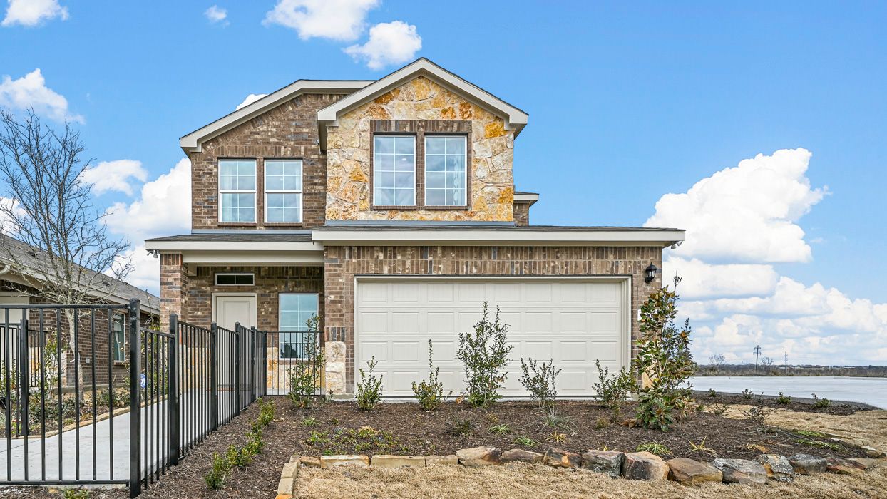 Exterior:Elevation Image 0.