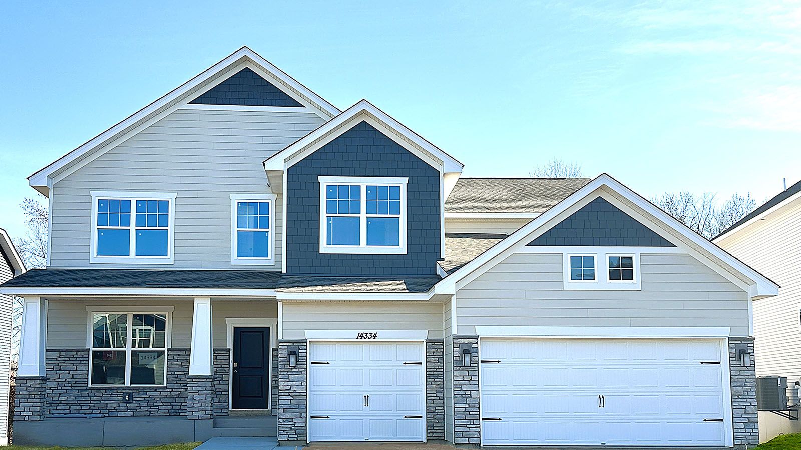 Exterior:Elevation Image 0.