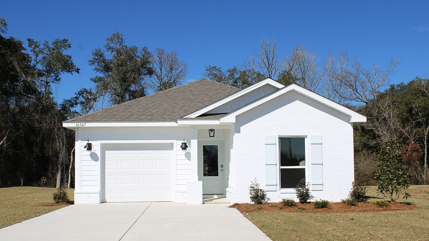 Exterior:Elevation Image 0.