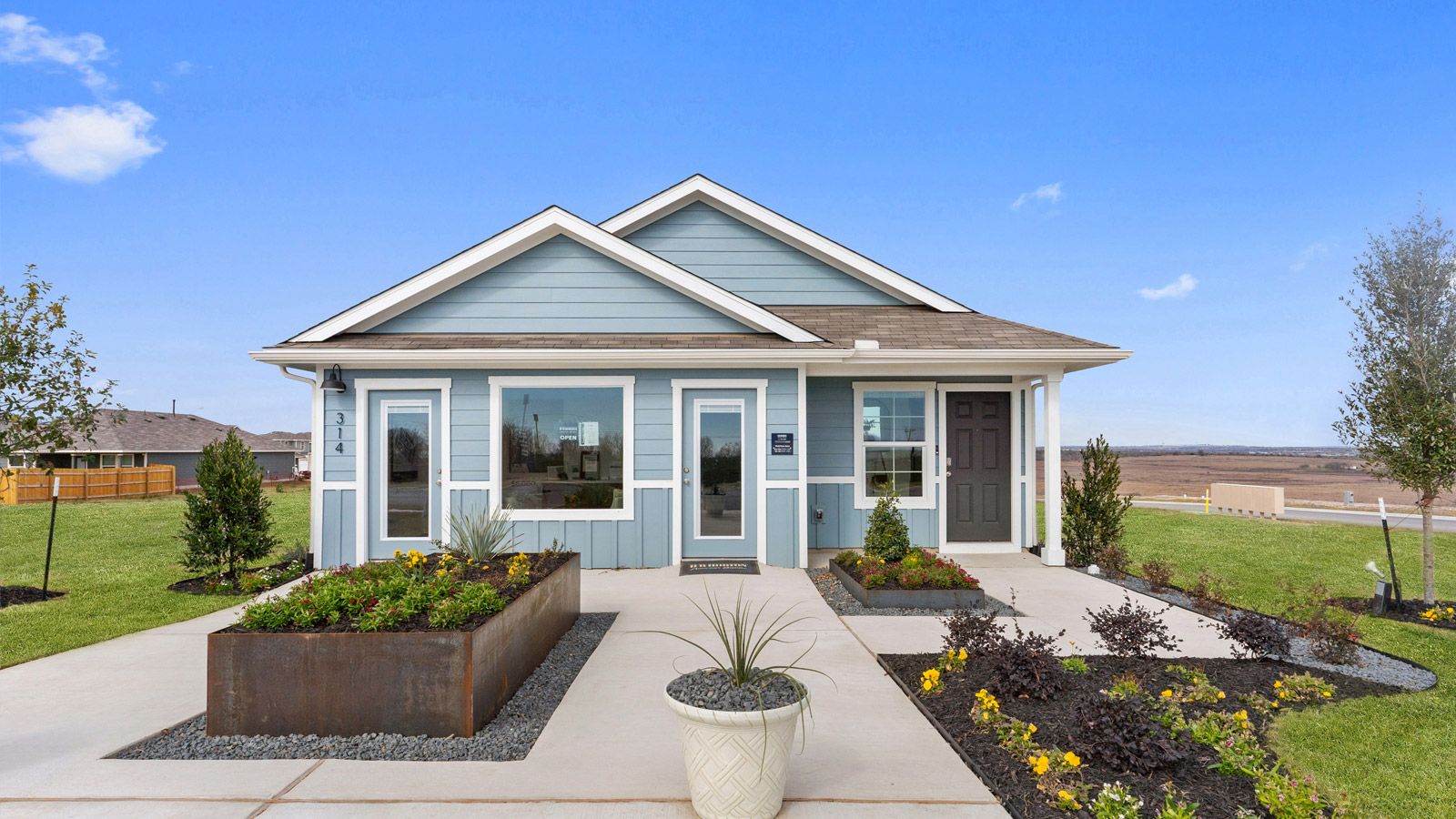 Exterior:Elevation Image 0.