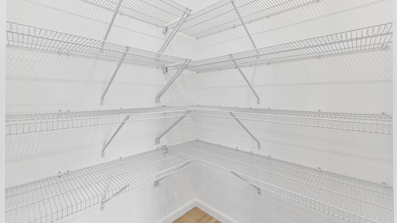 Exterior:Elevation Image 10.