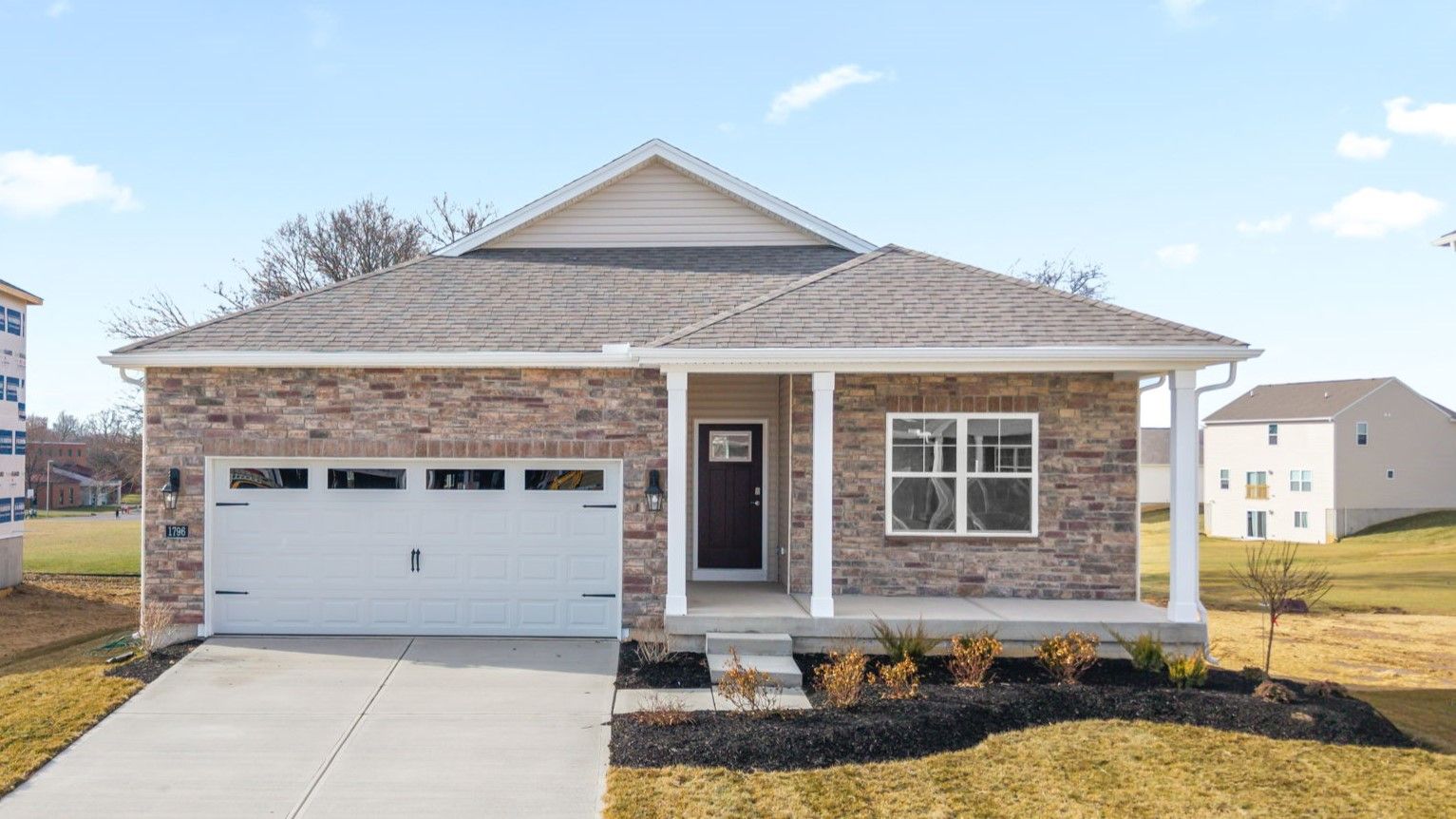 Exterior:Elevation Image 0.