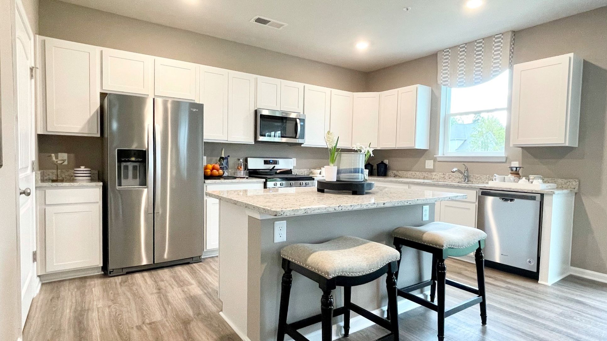 Elevation 4:Plan Elevation.