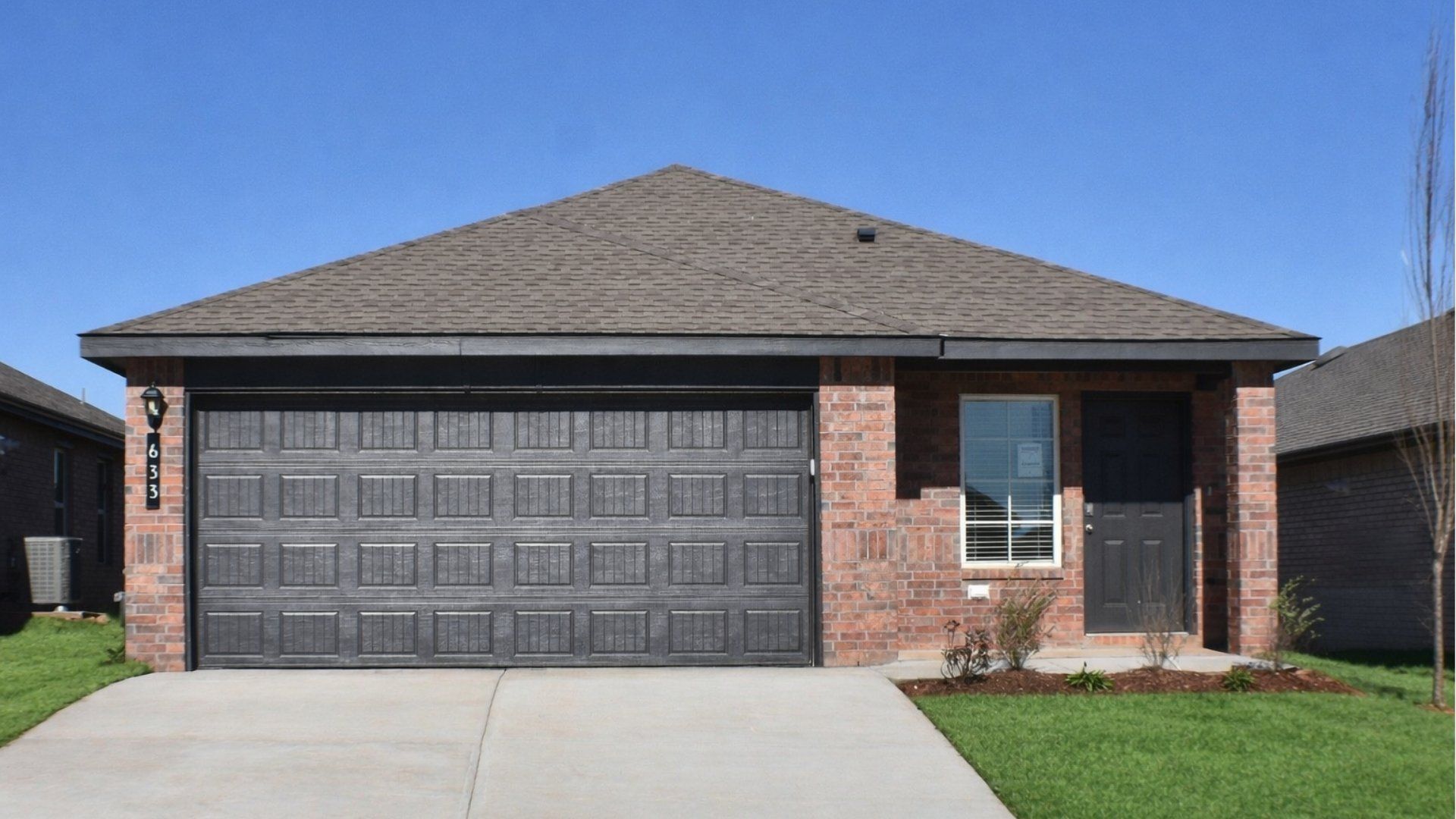 Exterior:Elevation Image 0.